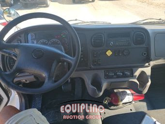 2017 Freightliner M2 106 T/A 6X4 FLATBED 