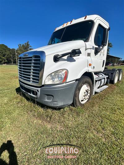 2013 Freightliner CASCADIA