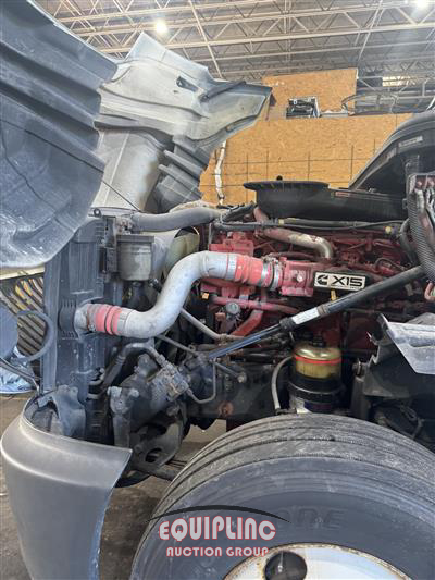 2019 International LT625 6X4 T/A SLEEPER TRUCK TR
