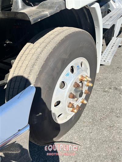 2016 Freightliner Cascadia 125