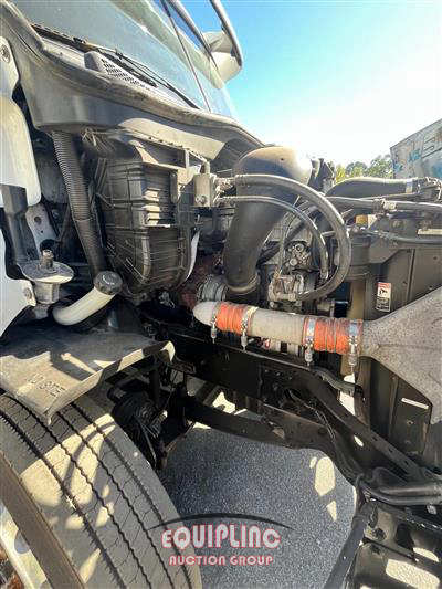 2016 Freightliner Cascadia 125