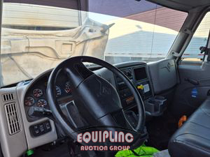 2018 International DURASTAR 4300 4X2 S/A BOX TRUC