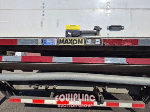 2018 International DURASTAR 4300 4X2 S/A BOX TRUC