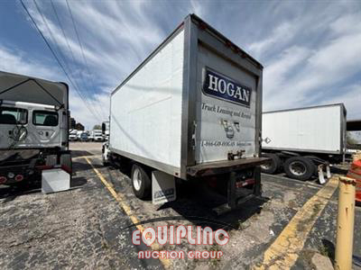 2007 International 4300 4X2 S/A 20FT REFRIGERATED
