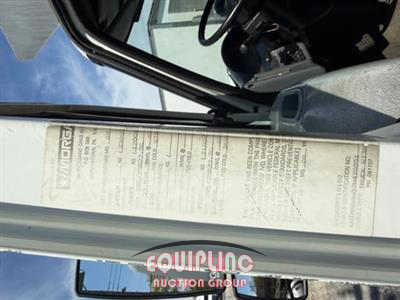 2007 International 4300 4X2 S/A 20FT REFRIGERATED