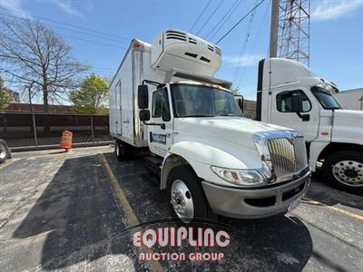 2007 International 4300 4X2 S/A 20FT REFRIGERATED