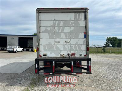 2015 Freightliner M2 4X2 S/A 18FT CDL REQUIRED B