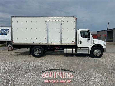2015 Freightliner M2 4X2 S/A 18FT CDL REQUIRED B