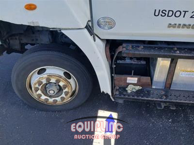 2017 Hino 268 4X2 S/A 24FT REFRIGERATED 