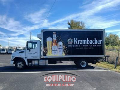 2017 Hino 268 4X2 S/A 24FT REFRIGERATED 