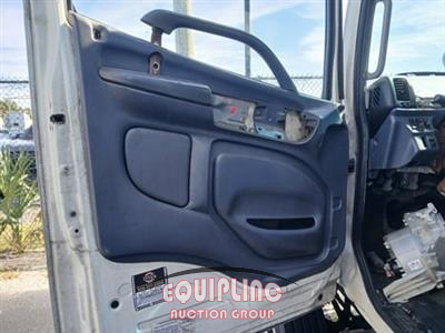 2014 Hino 258 4X2 S/A 26FT REFRIGERATED 