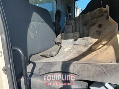 2014 Hino 258 4X2 S/A 26FT REFRIGERATED 