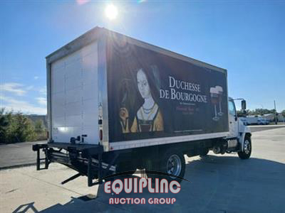 2019 Hino 268 4X2 S/A 26FT REFRIGERATED 