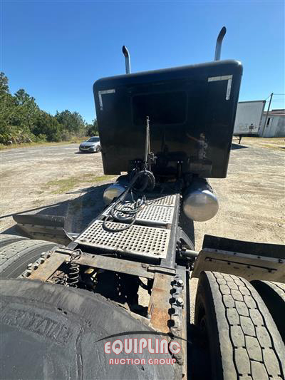 2007 Peterbilt 379