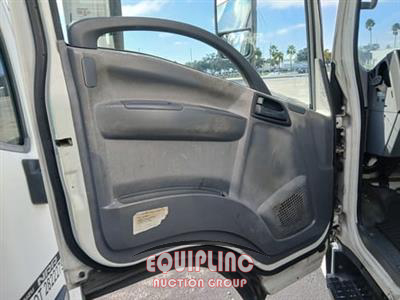 2017 Isuzu NRR 4X2 S/A 18FT REFRIGERATED 