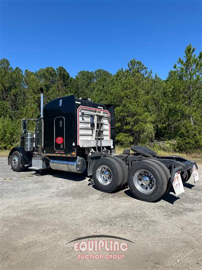 2007 Peterbilt 379