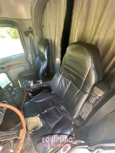 2007 Peterbilt 379