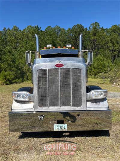 2009 Peterbilt 389
