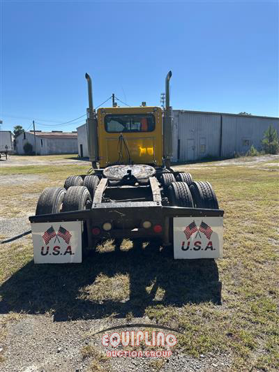 2009 Peterbilt 389