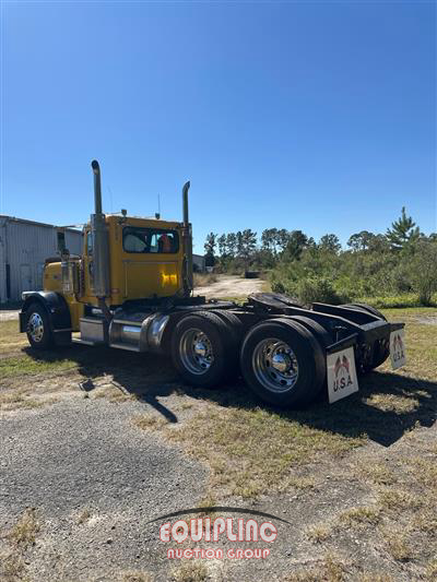 2009 Peterbilt 389