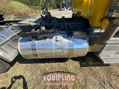 2009 Peterbilt 389