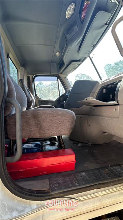 2016 Freightliner CASCADIA