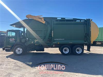 2007 Mack MR