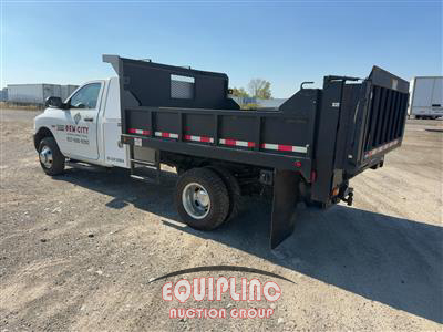 2015 Dodge RAM 3500 4X2 S/A DUMP TRUCK