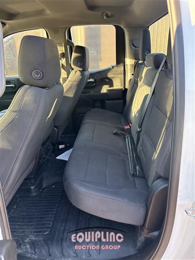 2025 Chevrolet SILVERADO 1500 4DR PICKUP TRUC