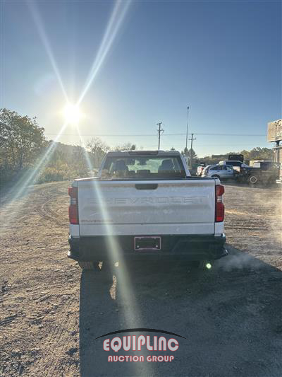 2025 Chevrolet SILVERADO 1500 4DR PICKUP TRUC