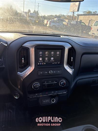 2025 Chevrolet SILVERADO 1500 4DR PICKUP TRUC
