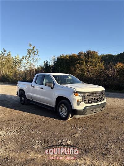 2025 Chevrolet SILVERADO 1500 4DR PICKUP TRUC