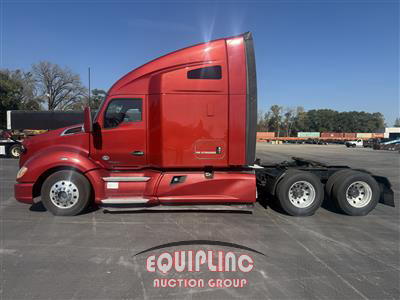 2019 Kenworth T680 6X4 T/A SLEEPER TRUCK TRA