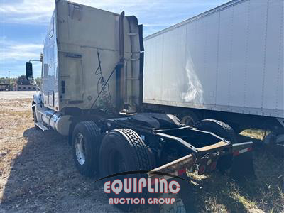 2014 Freightliner Columbia