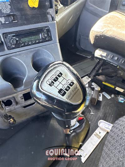 2014 Freightliner Columbia