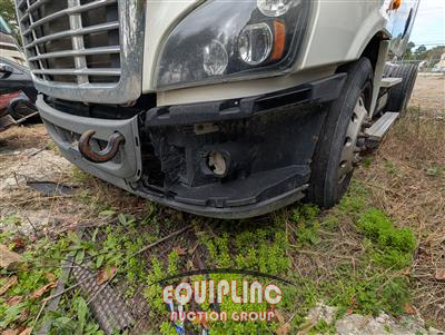 2016 Freightliner Freghtliner Cascadia 6X4 T/A D