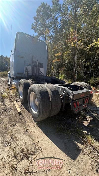 2011 Peterbilt 387