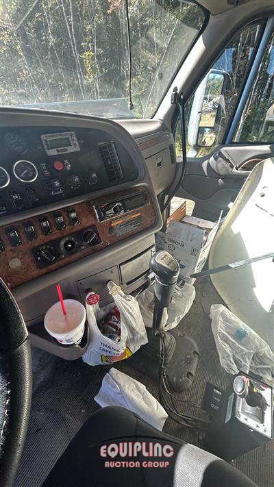 2011 Peterbilt 387