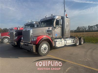 2022 Freightliner 122SD 6X4 T/A SLEEPER TRUCK TR