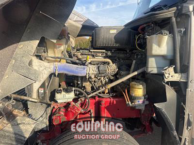 2022 Freightliner 122SD 6X4 T/A SLEEPER TRUCK TR