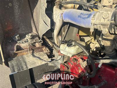 2022 Freightliner 122SD 6X4 T/A SLEEPER TRUCK TR