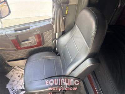 2022 Freightliner 122SD 6X4 T/A SLEEPER TRUCK TR