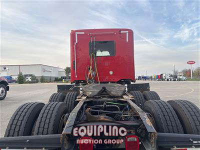 2022 Freightliner 122SD 6X4 T/A SLEEPER TRUCK TR