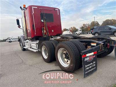 2022 Freightliner 122SD 6X4 T/A SLEEPER TRUCK TR