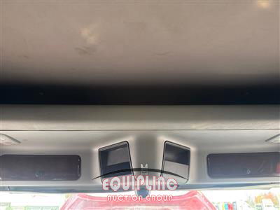 2022 Freightliner 122SD 6X4 T/A SLEEPER TRUCK TR