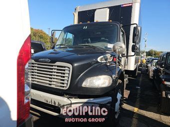 2015 Freightliner M2 106 26FT BOX TRUCK