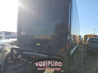 2015 Freightliner M2 106 26FT BOX TRUCK