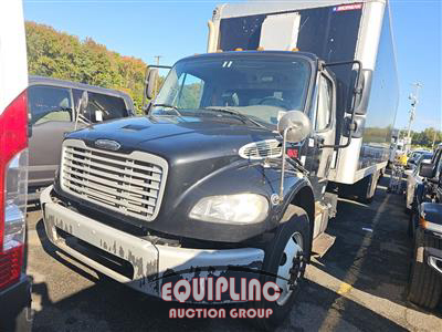 2015 Freightliner M2 106 26FT BOX TRUCK