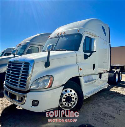 2014 Freightliner CA125SLP 6X4 T/A SLEEPER TRUCK