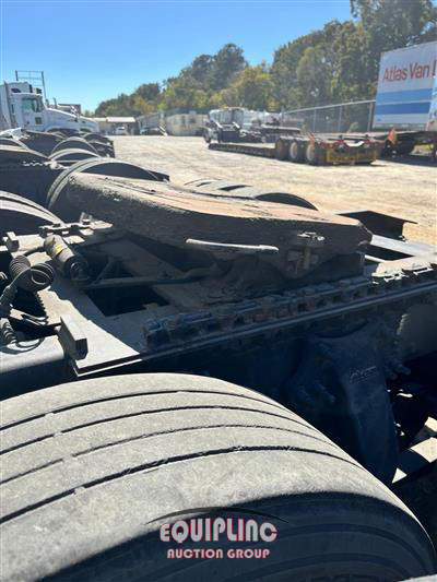 2014 Freightliner CA125SLP 6X4 T/A SLEEPER TRUCK